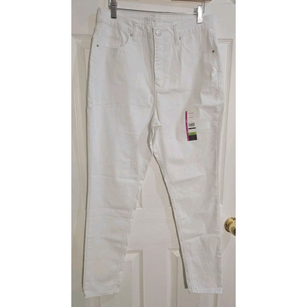 Skinny White Jeans Womens Size 13 High Rise No Boundaries NEW